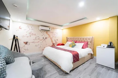 Deluxe Suite — Joy Inn Hotel - Near T3 Terminal